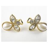 AVON Rhinestone & Pearl Angel gold Plated Base Metal Clip-On Earrings .