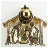 Vintage Nativity Scene Manger Gold Tone Base Metal Brooch .