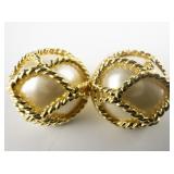 JOAN RIVERS Festive Simulated Pearl Gold Tone Base Metal Post Back Pierced Earrings.