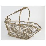 Metal Wire Festive Star Basket