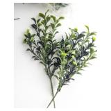 2 Large Bags of 8" Boxwood Pick x10 - Mixed Green