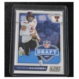 2017 Score NFL Draft Patrick Mahomes #2 Rookie Card