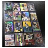 Randy Moss Football Card Lot | 16 Cards w/ (6) Rookies (1) Relic (3) Serial Numbered