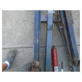3 ton engine hoist/cherry picker. Good working unit. Disassembled for transportation. As shown.