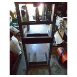 Floor model hydraulic press with jack. Galvanized. Nice condition. As shown.