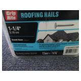 10 lb Grip Rite 1 1/4inch Roofing N...