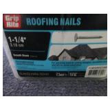 10 lb Grip Rite 1 1/4inch Roofing N...