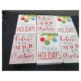 6 Holiday Décor Items...
