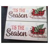 6 Holiday Décor Items...