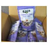 6- Clover Valley Cookies & Crème T...