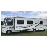 2005 Damon Challenger 33ft Motorhome