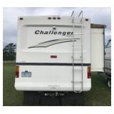 2005 Damon Challenger 33ft Motorhome