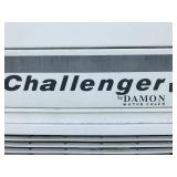 2005 Damon Challenger 33ft Motorhome