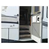 2005 Damon Challenger 33ft Motorhome