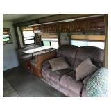 2005 Damon Challenger 33ft Motorhome