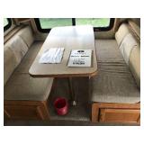2005 Damon Challenger 33ft Motorhome