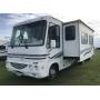 2005 Damon Challenger 33ft Motorhome