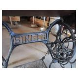 Antique Singer Treadle Sew Machine