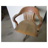 Oak Office Chair - Vintage