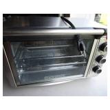 B&D Toaster Oven