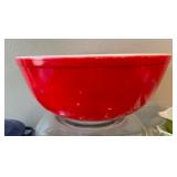 Pyrex and Kitchen Lot