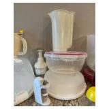 Large LOT of Storage Containers, Cake Carrier, Pie Carrier