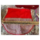 Red Pyrex 404 Bowl and Kitchen Towel Lot