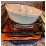 Nine-Piece Baking Pan LOT