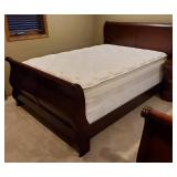 Full Size Sleigh Style Headboard, Footboard and Frame (2 of 2)