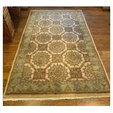 Beautiful Area Rug 66" x 105"