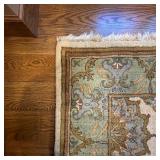 Beautiful Area Rug 66" x 105"