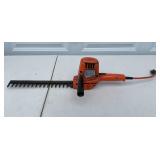 Black & Decker 13" Single Edge Shrub and Hedge Trimmer