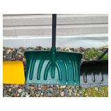Lot of 5 Assorted Snow Shovels