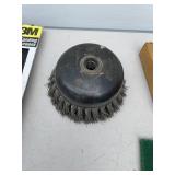 Assorted Saw Blades, Sanding Screens, and Grinding Discs Lot