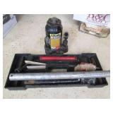 Black Jack 20-Ton Capacity Hydraulic Bottle Jack