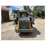 John Deere 320G Skid Steer
