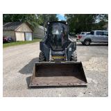 John Deere 320G Skid Steer