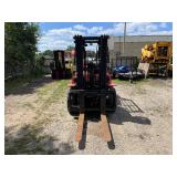 Nissan 7000 lb LP Forklift