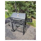 02197 Char Griller Smoker