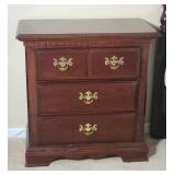 Elegant Mahogany 3-Drawer Nightstand - B