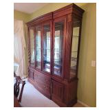 Pennsylvania House - Elegant Luxury Display Cabinet Hutch - Cherry