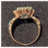 Vintage 10k Art Deco Green Stone Ring