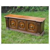 Vintage Heritage Entertainment Stand with Record Filer