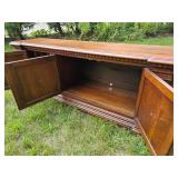Vintage Heritage Entertainment Stand with Record Filer