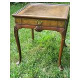 Vintage Baker Furniture - Elegant Carved Mahogany Scalloped Side Table Pair