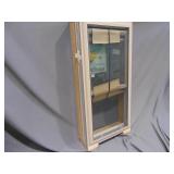 Wilmar Window - Cracked Pane