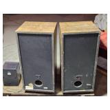 Cerwin-Vega D-7 Vintage Speaker Pair with Additional RCA Speaker