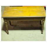 Charming Turned Leg Piano Bench