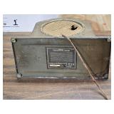RCA Model 100-A Loudspeaker - Cracked fabric in the back