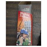 Realistic TRC-218 - 2 Watt 3 Channel Walkie Talkie
